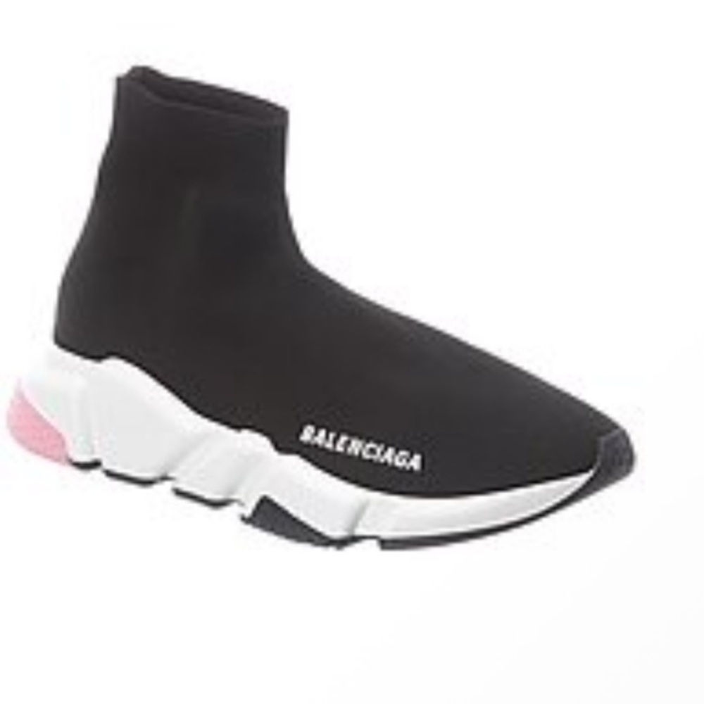 AUTHENTIC 100% BALENCIAGA SPEED TRAINERS 💕